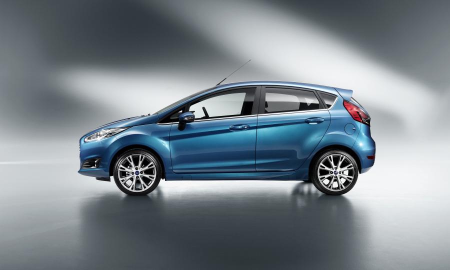  Ford Fiesta 5-Door 2013 года  (EU) (фото 5 из 8)